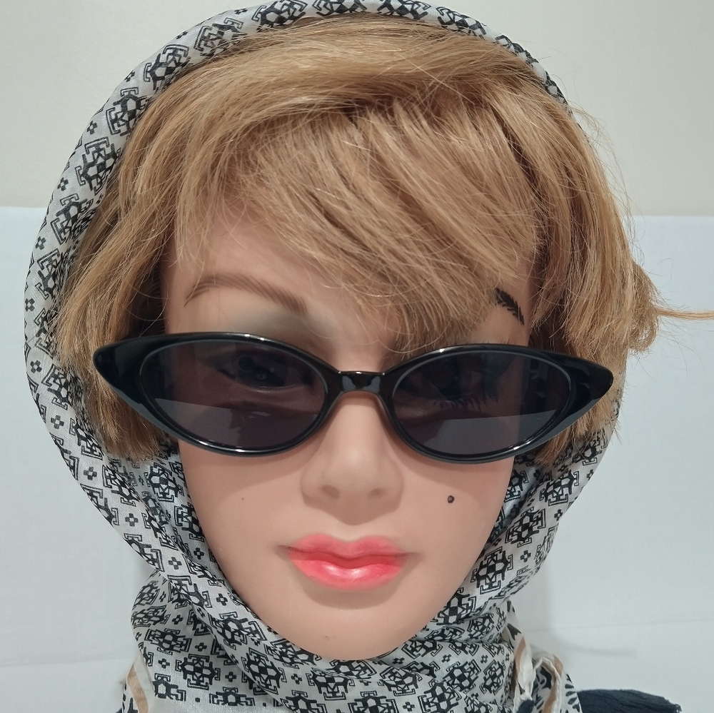 Retro Cat-Eye Sunglasses
